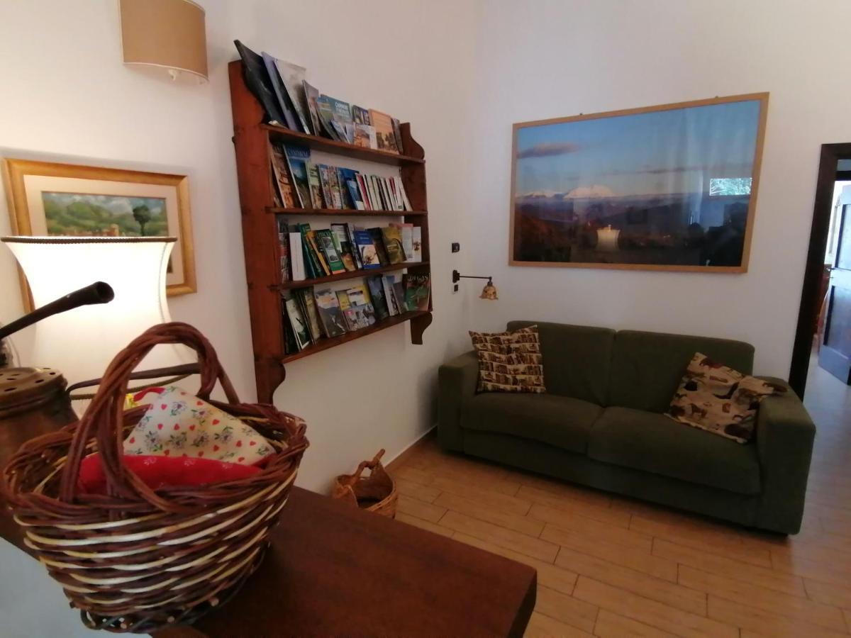 Il Sorriso Apartment *